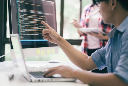 每個 Web 開發(fā)人員至少應(yīng)該查看的 10 個網(wǎng)站